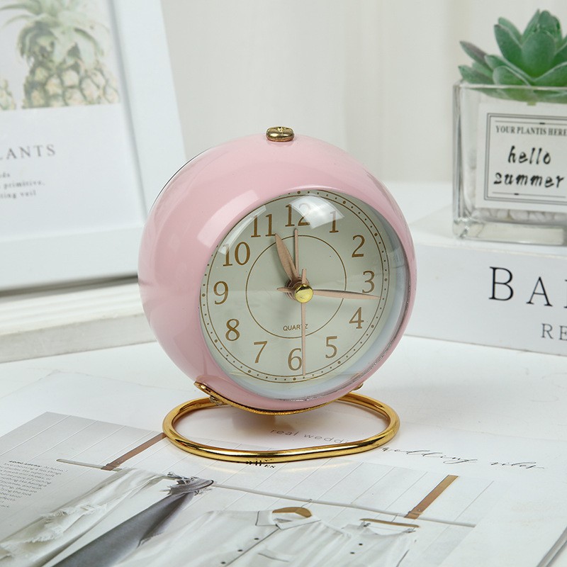简约小闹钟静音台钟学生卧室时钟宿舍桌面摆件烤漆莫兰迪钟表批发