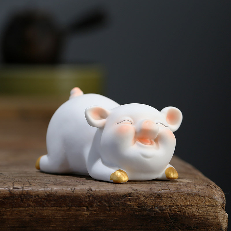 德化白瓷十二生肖招财猪动物摆件招财进宝装饰吉祥礼物创意个性