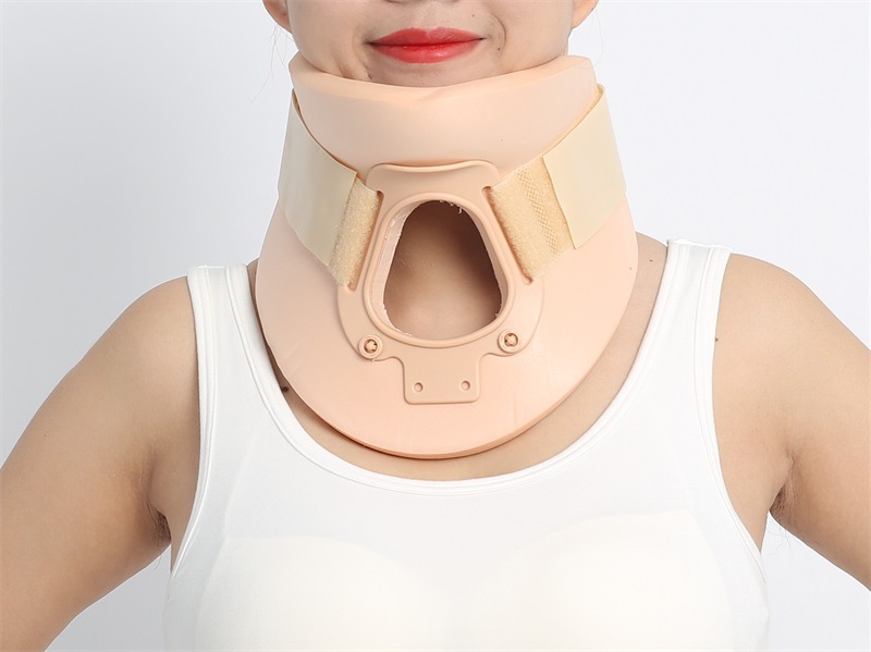 费城颈托高分子护颈急救颈托颈椎牵引器颈部固定支具分体泡沫颈托