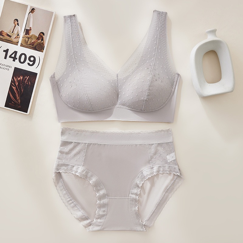 Lace Fixed Coaster Bra Set Women's Underwear Sexy Comfortable Breathable Beauty Back Vest without Steel Ring Push up