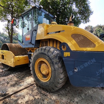 低价出售26吨单钢轮震动压路机 xs262j 原版原漆 上海现货可试车