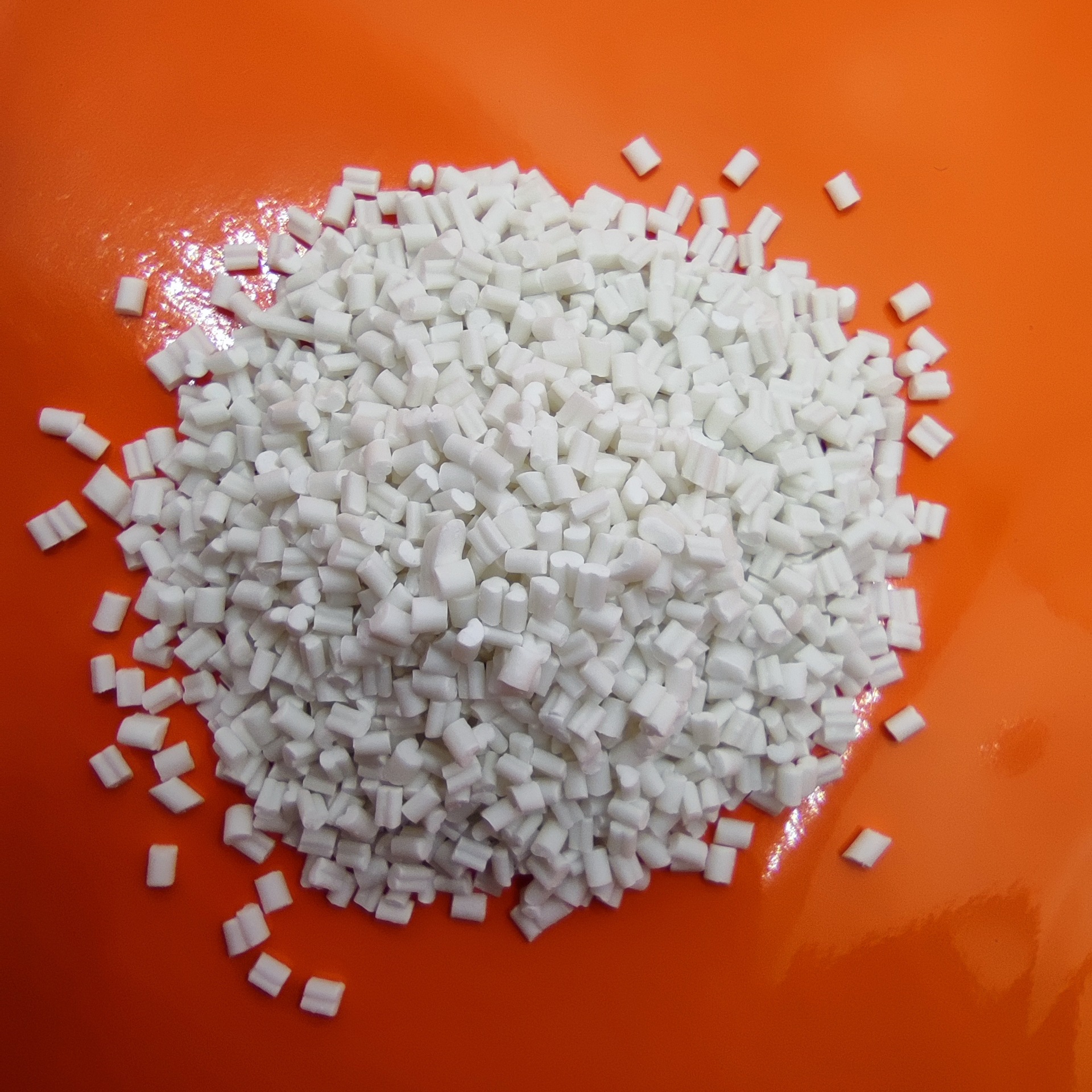 优惠大酬宾 tpu原料低温粒子聚氨酯塑料 挤出级别 热熔胶 港宝片
