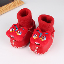 秋冬季皮毛一体婴儿鞋袜加厚新生儿鞋子0-1岁宝宝鞋防滑软底鞋