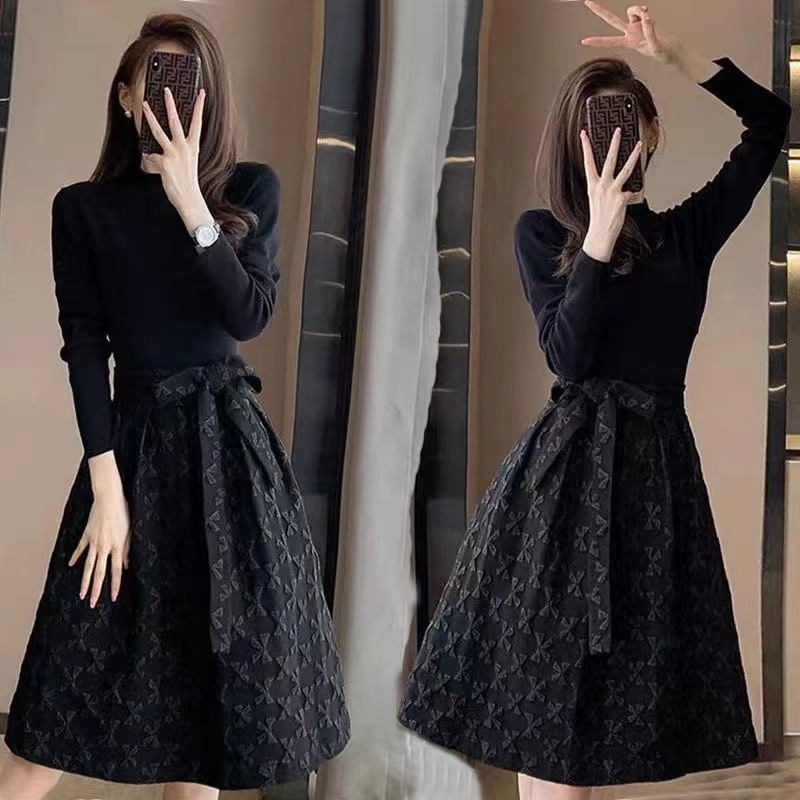 Hepburn Wind Black Long-Sleeved Dress Women's 2023 Fall Mid-Length Fashion Waist Trimming Slimming A- line Bubble Dress Women Clothes