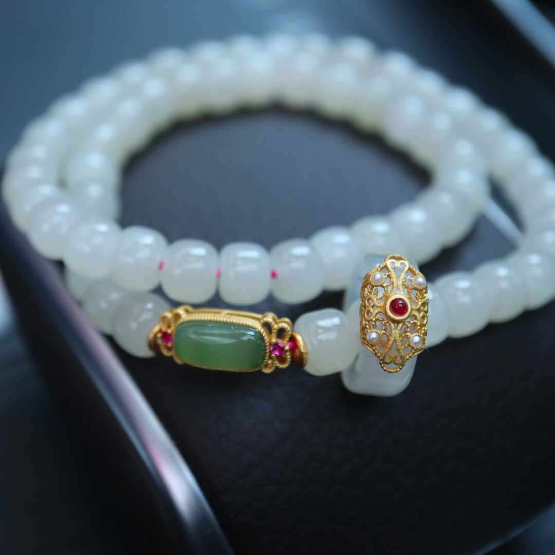 天然6*7mm桶珠藕粉和田玉手链女 南红玉髓跑环碧玉多圈手串批发