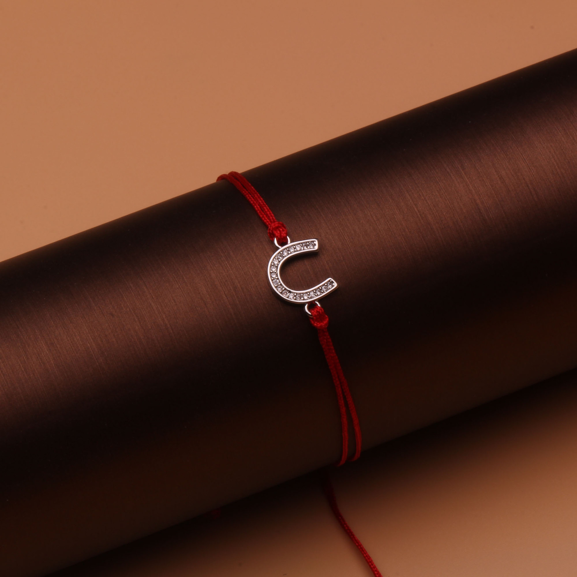 跨境流行饰品 电镀真金马蹄铁友谊幸运红线铜微镶嵌锆石简约手链