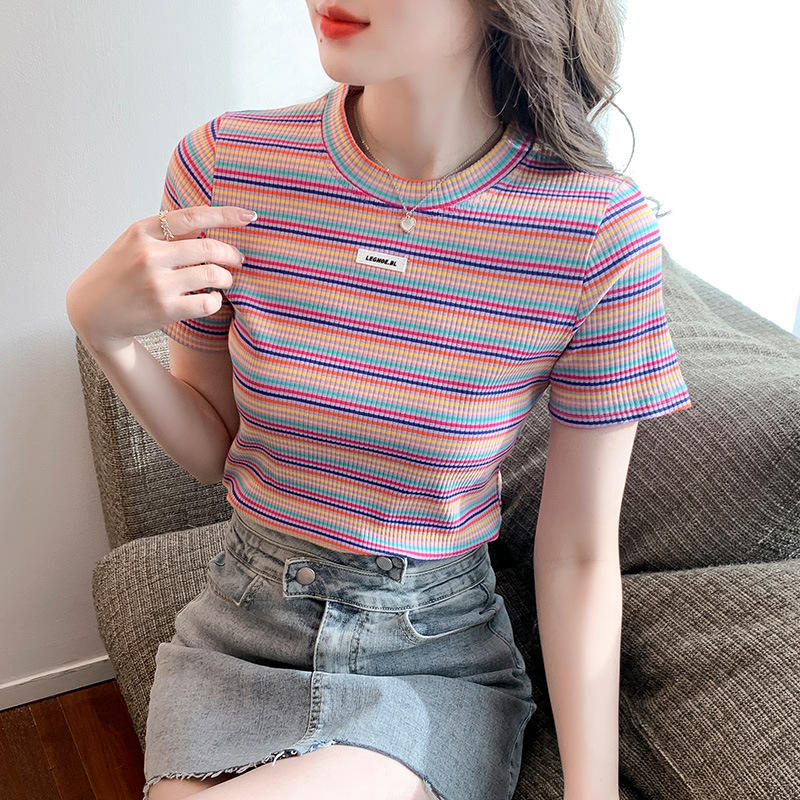 冰丝彩虹条纹t恤女短袖2022年新款夏季紧身漂亮辣妹高腰短款上衣
