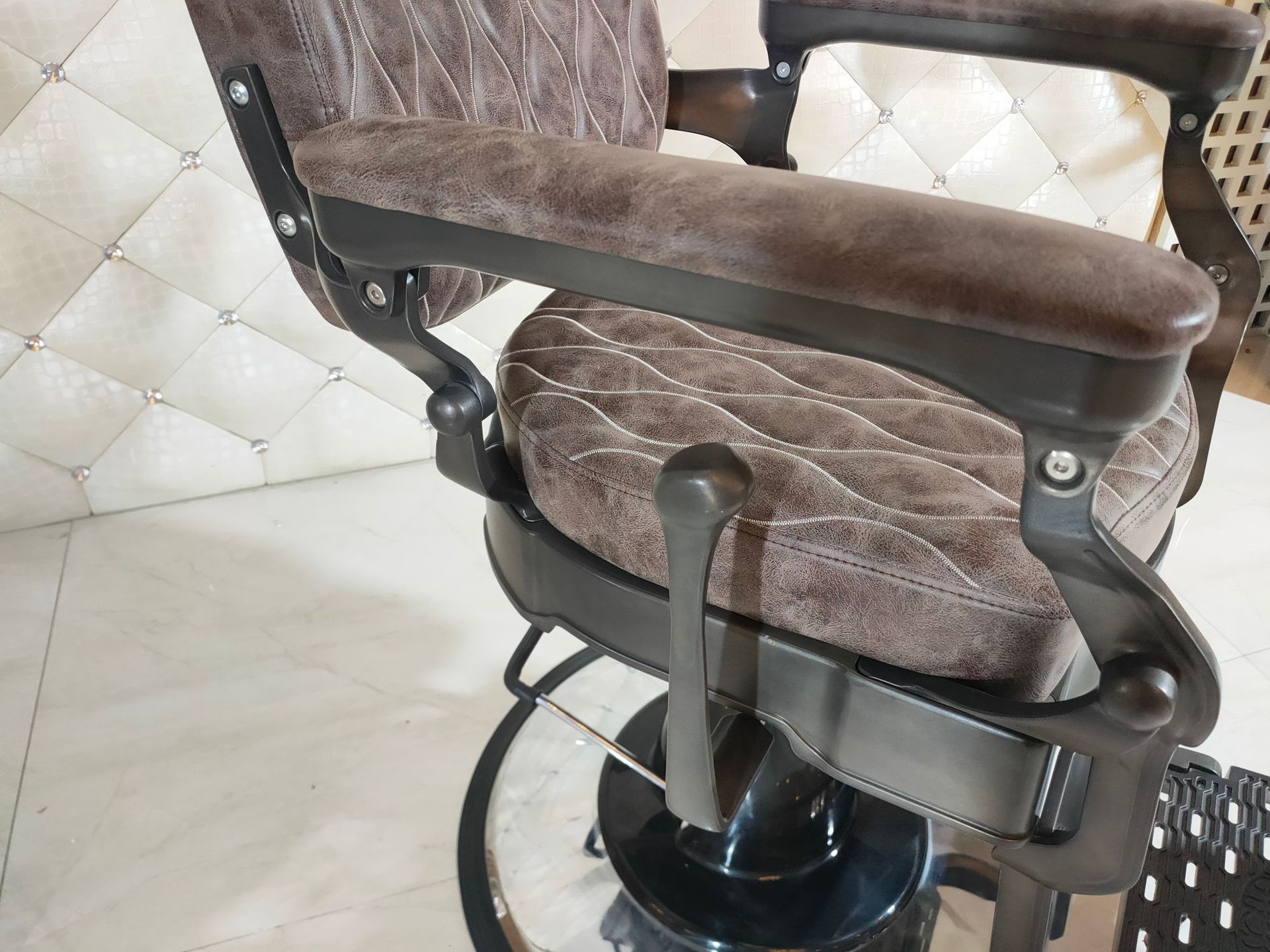 网红理发店椅子发廊专用可放倒刮脸椅子美发凳子剪发烫染升降座椅