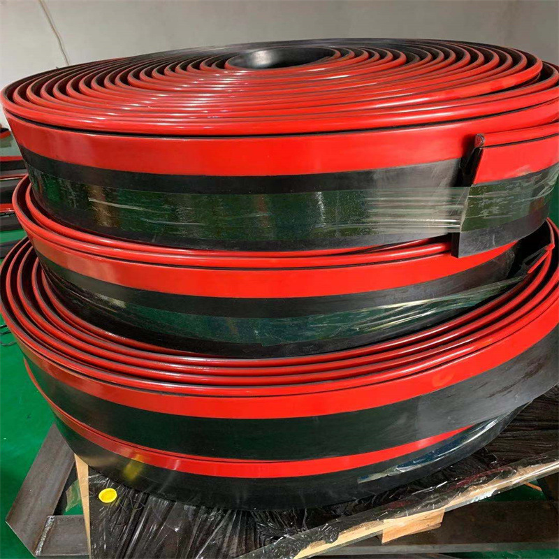 厂家供应输送机双密封防溢裙板 防溢裙边 导料槽聚氨酯裙板