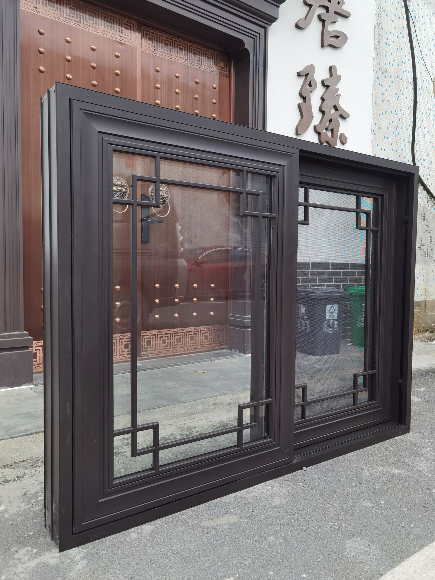 复古门窗防蚊虫推拉移门纱网中式断桥铝平开窗重型推拉移门可制作