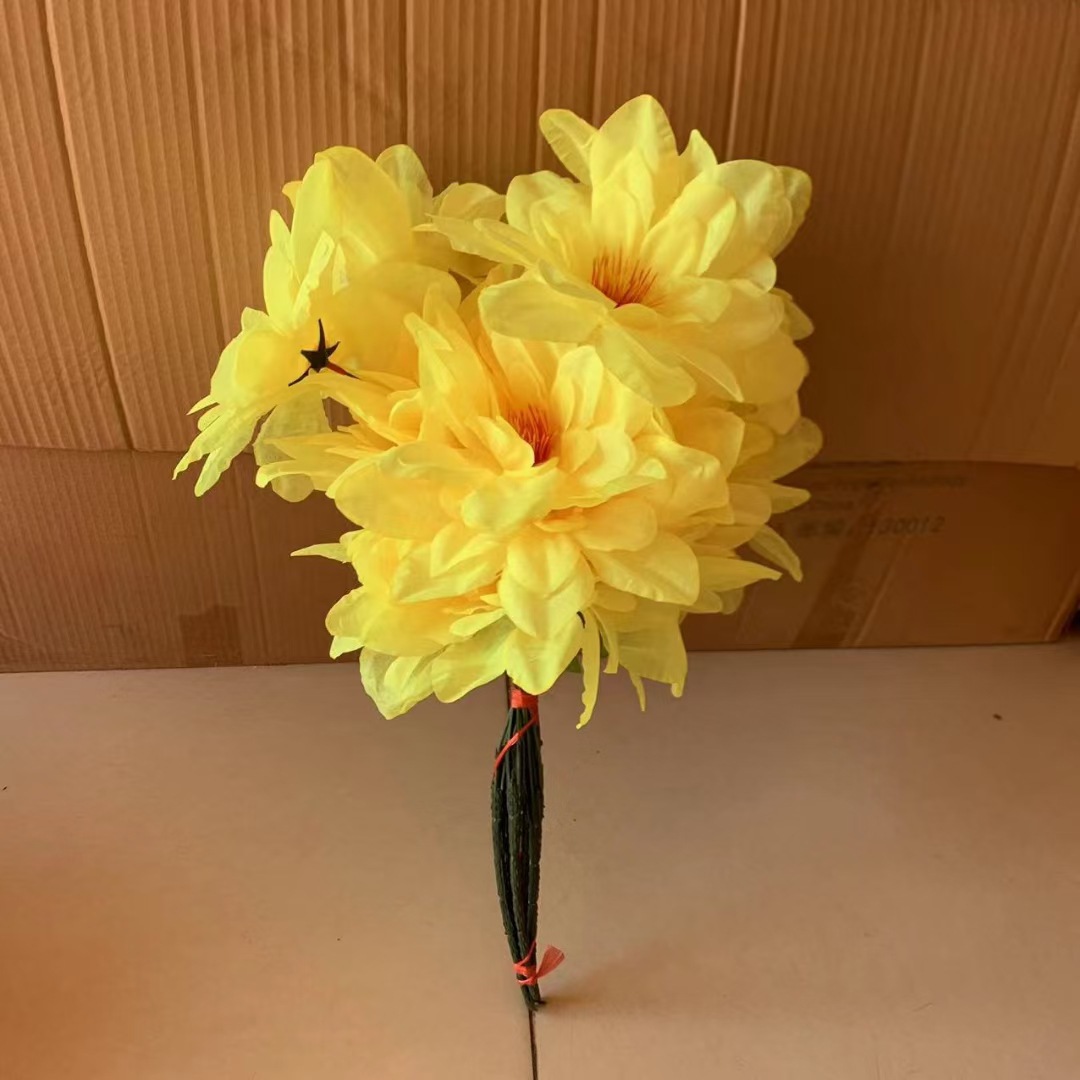 清明花束 5头菊花把花 清明花 祭祀墓碑花