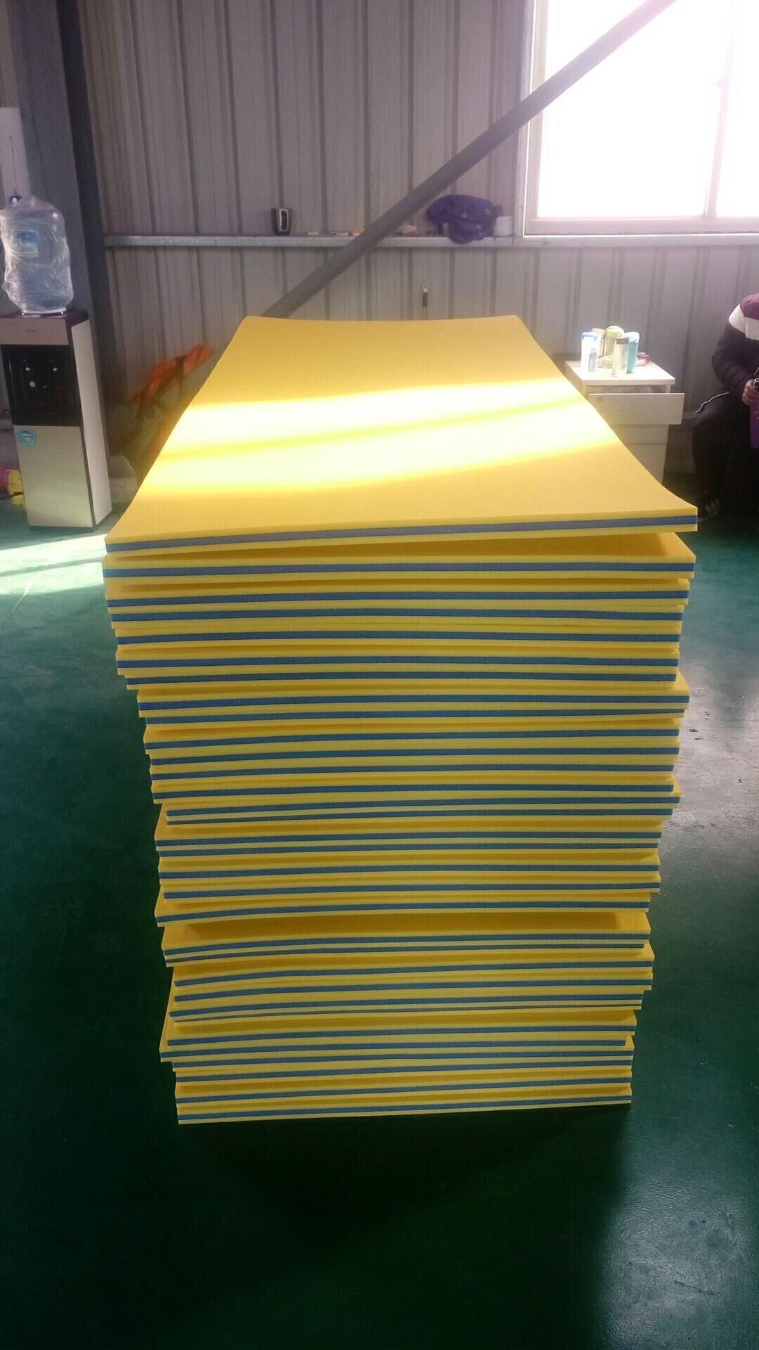 定制 海上娱乐项目xpe海绵漂浮板 彩色eva泡棉浮板来图定做