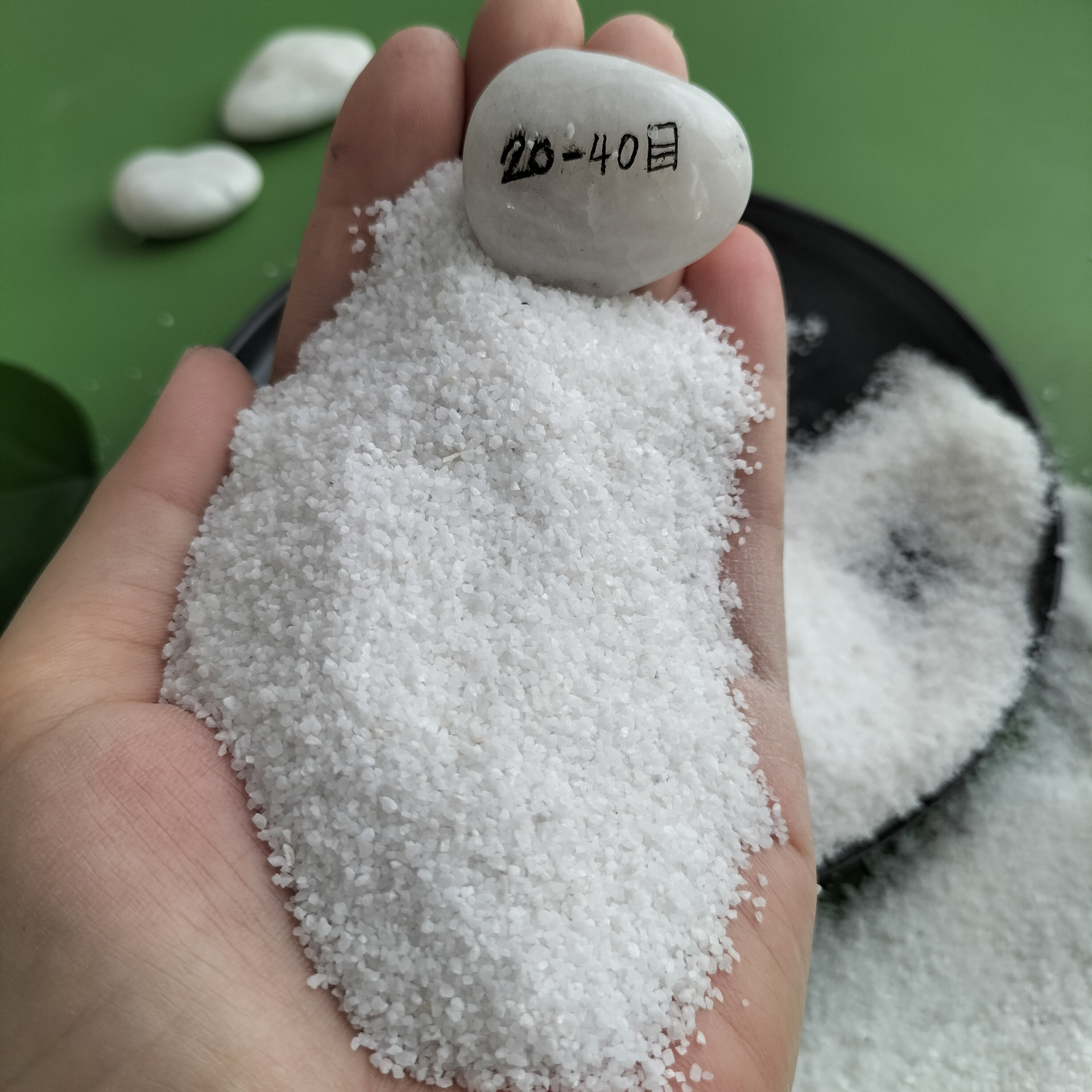 白色石子沙子沙池园林铺路幼儿园沙坑草坪填充白色石英砂白色彩砂