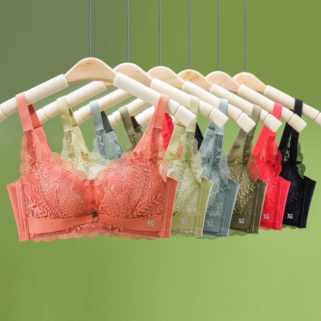 小胸聚拢上托侧收副乳调整型女士内衣套装