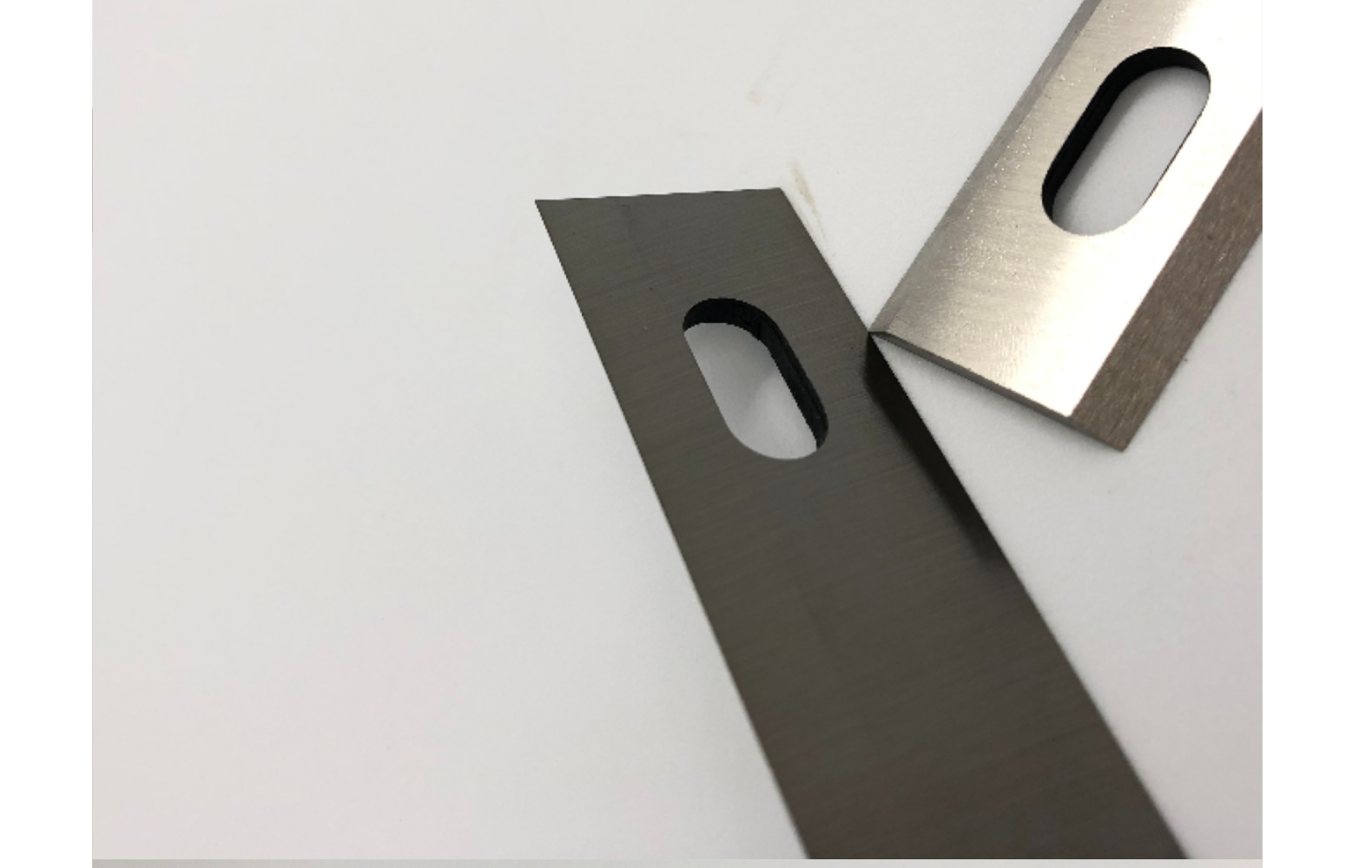 俄罗斯款电刨刀片82款100款110款电刨厂家供应批发价木工刀片