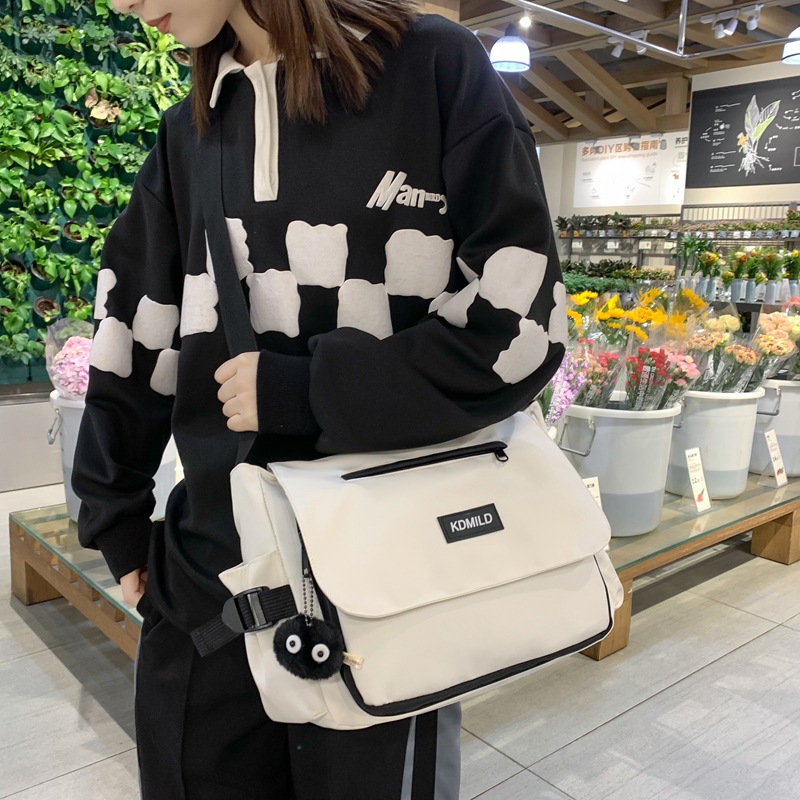 Korean Style Messenger Bag for Women Harajuku Tooling Style Letter Shoulder Bag Hong Kong Style Retro All-Match Casual Student Messenger Bag Women