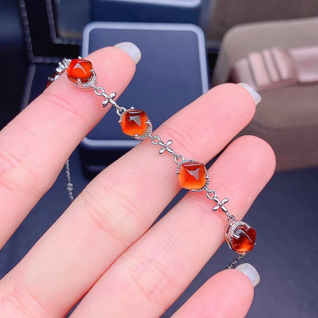 天然爆款芬达石榴石手链s925银女饰主石方6*6热销跨境一件代发