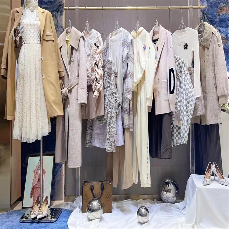 女装品牌折扣尾货专柜撤柜cesscoco&osaige特价女装品牌库存批发