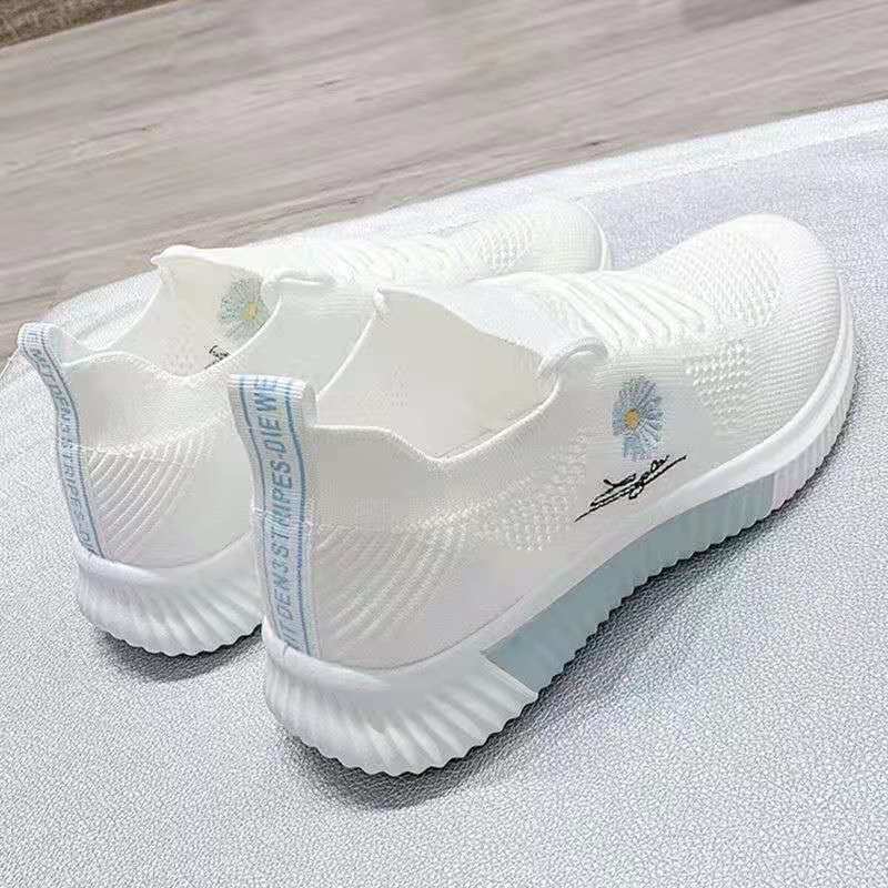 2021 Summer New Little Daisy White Shoes Female Flying Woven Women's Shoes Breathable Soft Bottom Women's Shoes Manufacturer One Piece Dropshipping