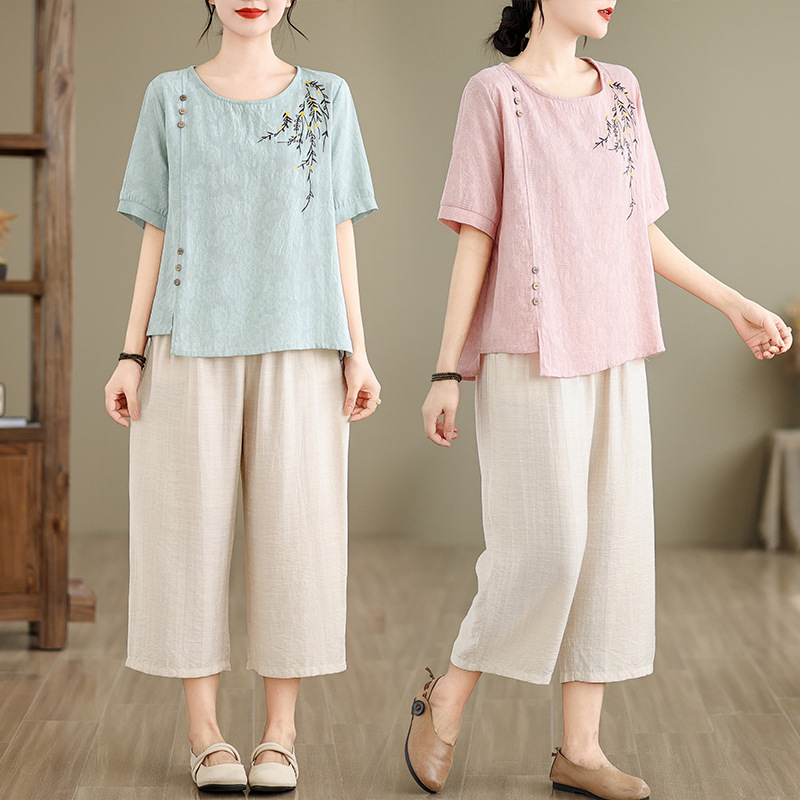 2024 Summer New Fashion Outfit Short-Sleeved T-shirt Cotton and Linen Top Embroidered Versatile Small Shirt Nine Pants Women's Suit