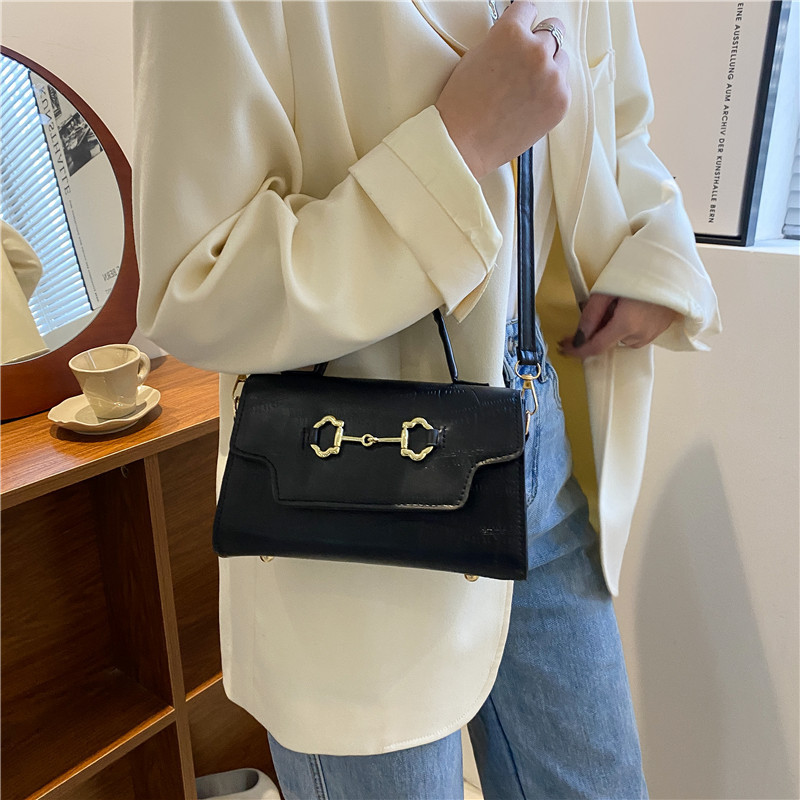 Handbags Spring and Autumn 2022 New Trendy Korean Ins Fashion Simple Shoulder Bag Retro Textured Crossbody Small Square Bag