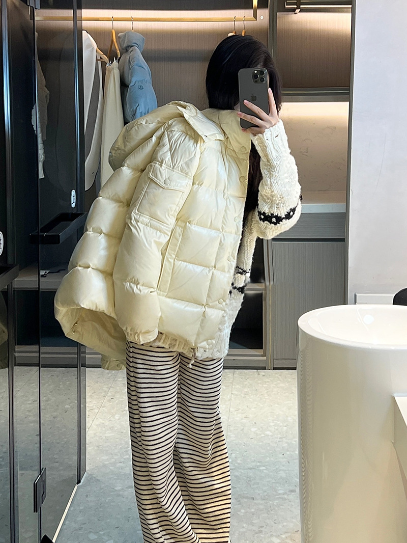 Maya 70 Th Anniversary Original Same Style Glossy White Duck down Women's Clothing Design Short Women's Small down Jacket Coat