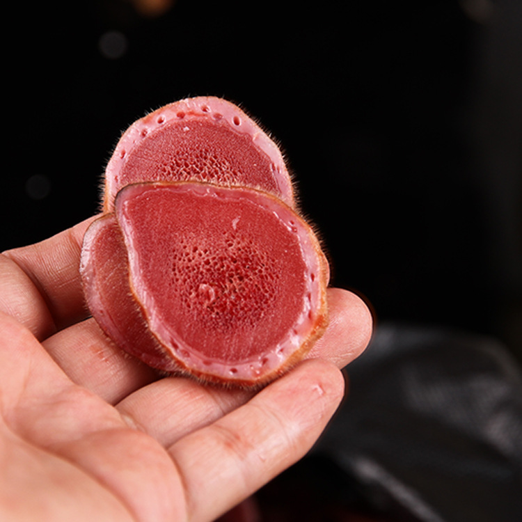 鹿场直销吉林梅花鹿鲜鹿茸片,鲜鹿茸,量大从优,一手货源