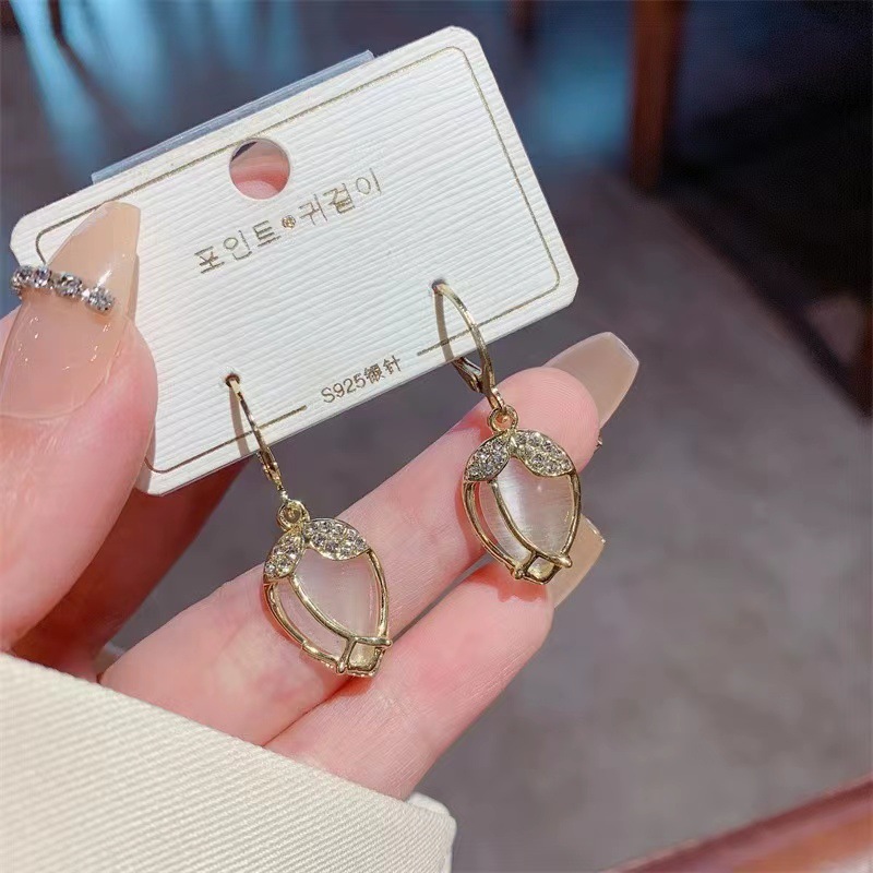 Trendy New Style Full Diamond Tulip Earrings Elegant High-Grade Opal Earrings Luxury Socialite Earrings S925 Silver Needle