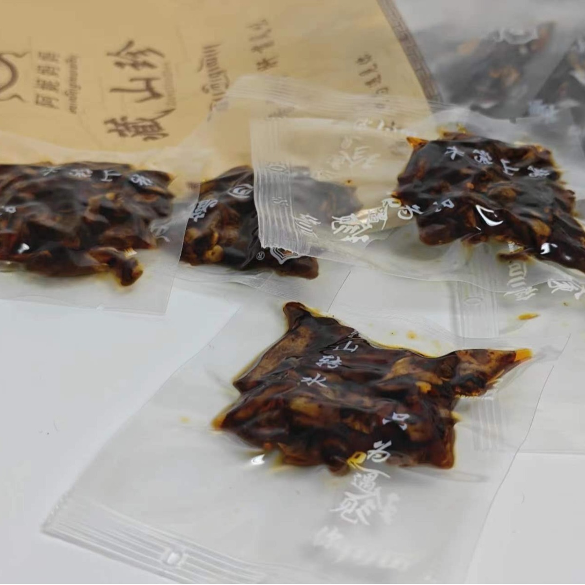 香辣味牛肝菌獐子菌150克西藏特产香菇菌童年网红下饭菜零食品