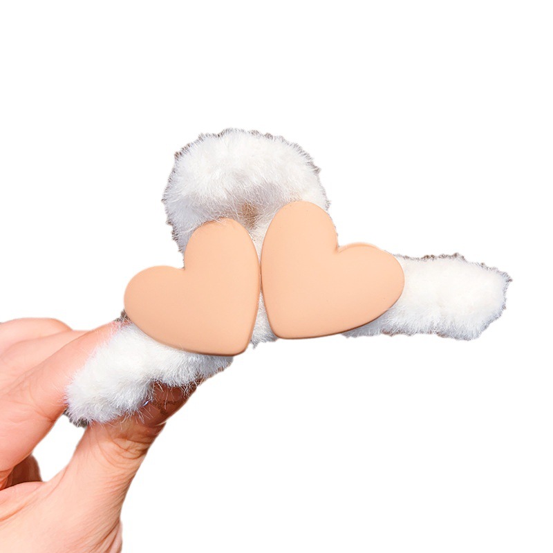 New Plush Grip Furry Love Heart-Shaped Hairpin Back Head Hair Claws Hair Pins Female Korean Ins Shark Clip Hairware