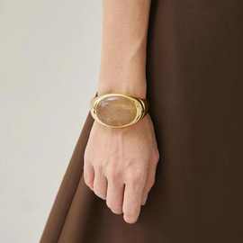 秋冬新款天然茶晶石手镯高级感轻奢原创设计小众轻奢百搭时尚简约