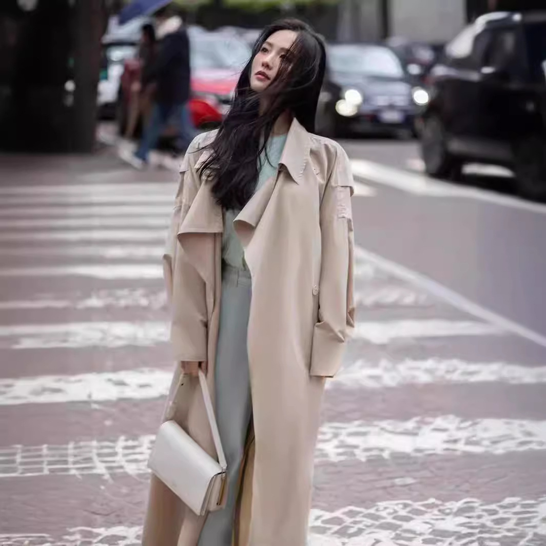 现货刘诗诗巴黎时装周明星同款浅卡其色长款风衣外套女宽松-阿里巴巴