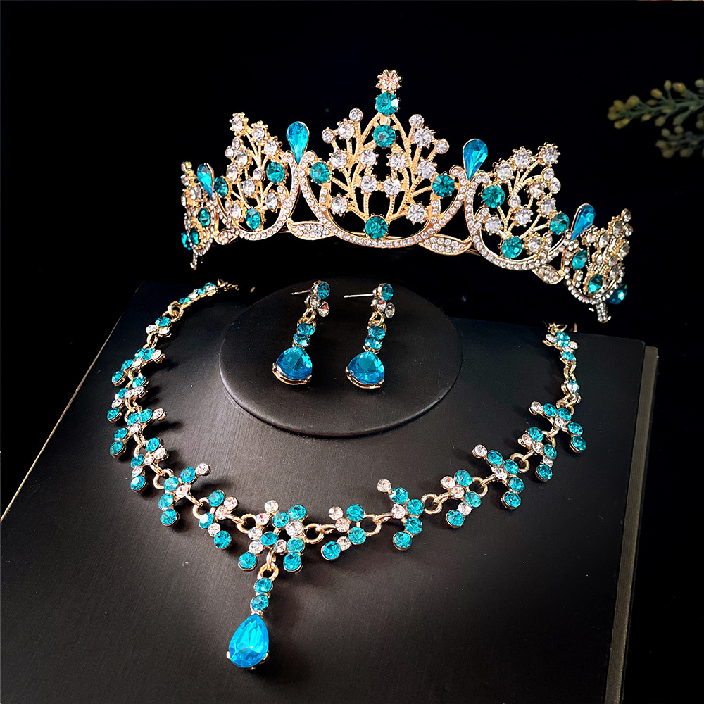 2024新娘皇冠三件套装结婚王冠头饰项链耳环韩式超仙婚纱礼服配饰