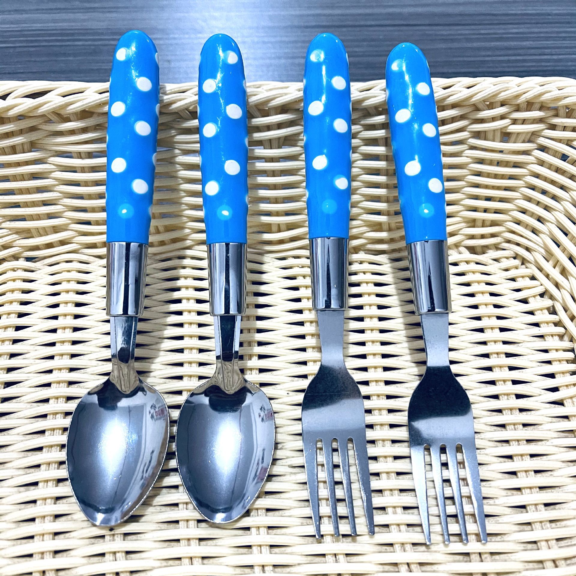 Polka Dot Spoon Children Spoon Student Spoon Fork Sleeve Needle Meal Spoon Metal Spoon Meal Spoon Fork 1 Yuan Supply Wholesale