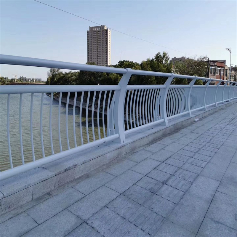 厂家定制热卖公路防撞护栏 河道栏杆 景观隔离栏天桥防护栏