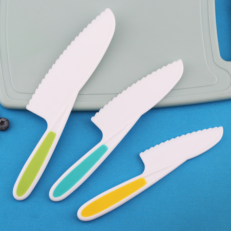 尼龙儿童塑料水果刀生日蛋糕托刀 起司甜品刀面包刀 颜色统一套装