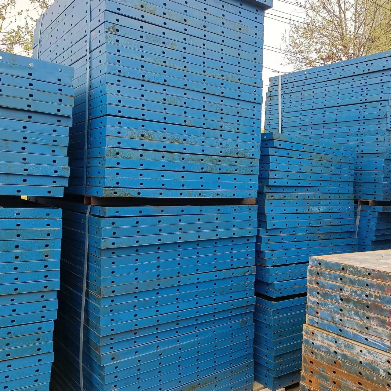 2米圆柱型钢模箱梁模平模板