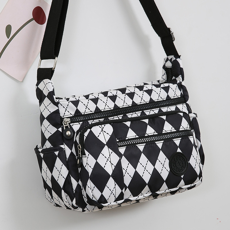 2023 New Retro Fashion Messenger Bag Printed Multi-Layer Large Capacity Middle-Aged Mother Bag Oxford Cloth Women's Bag Wholesale