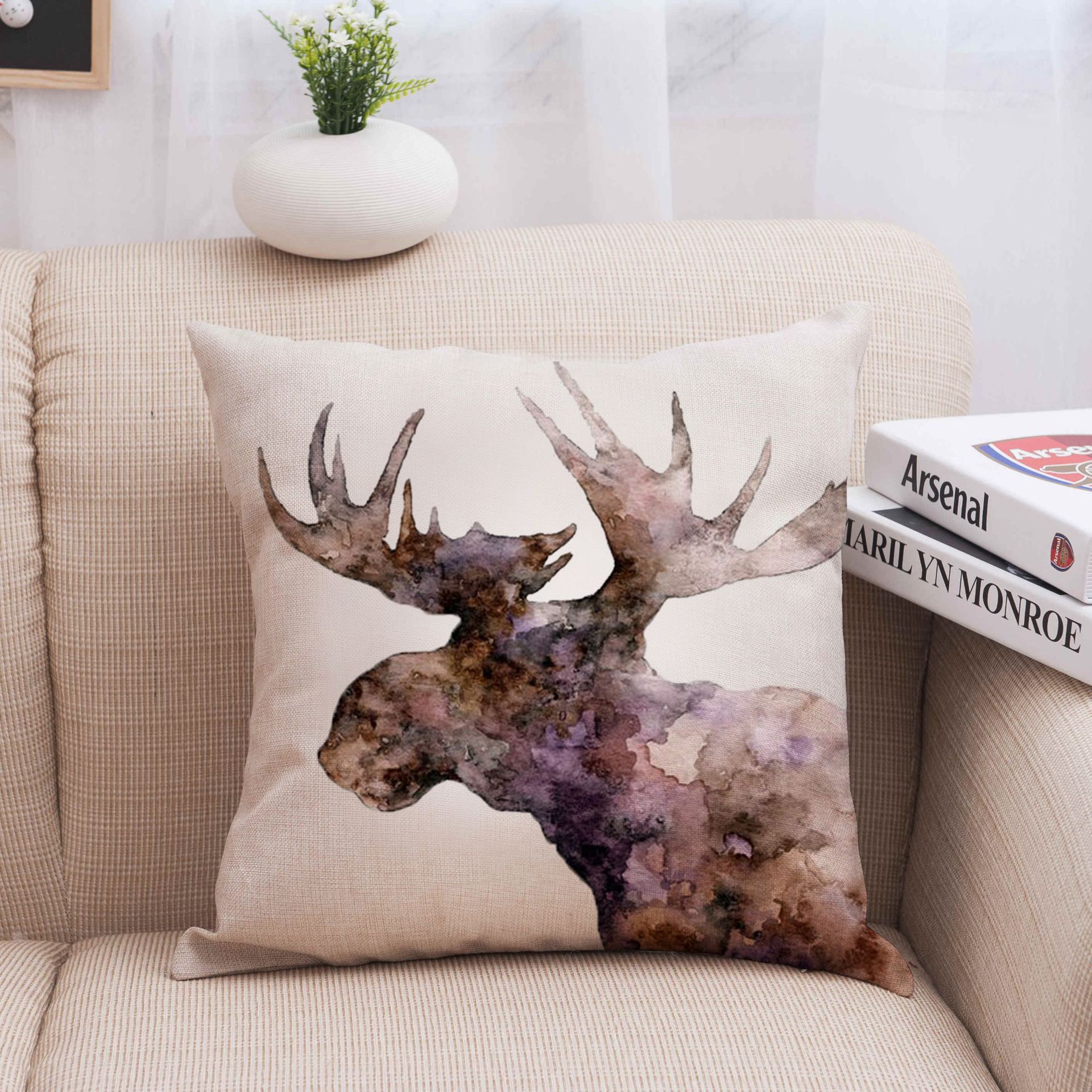 北欧ins风麋鹿长颈鹿猎豹虎狐狸变色龙靠枕靠垫抱枕(不含枕芯)