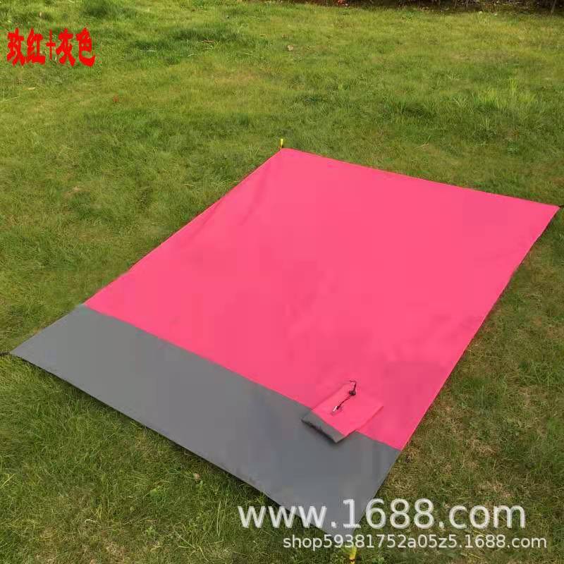 Outdoor Foldable and Portable Beach Mat Outdoor Camping Mat Moisture-Proof Beach Mat Picnic Blanket Floor Mat Tent Carpet Mat