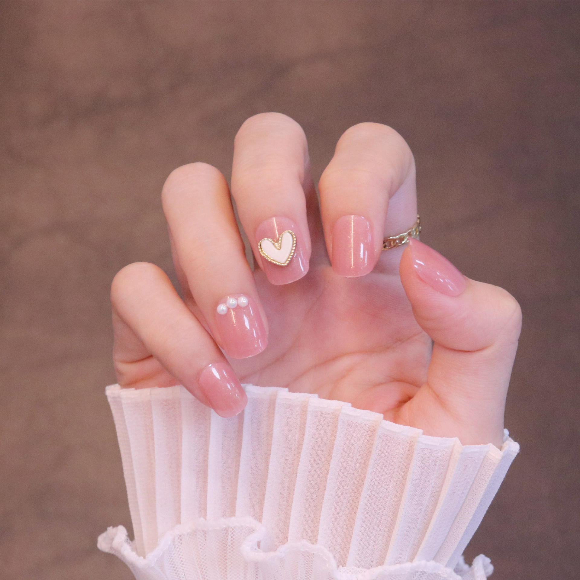 美甲贴片穿戴甲美甲片成品短款浅粉爱心指甲贴片假指甲网红指甲片
