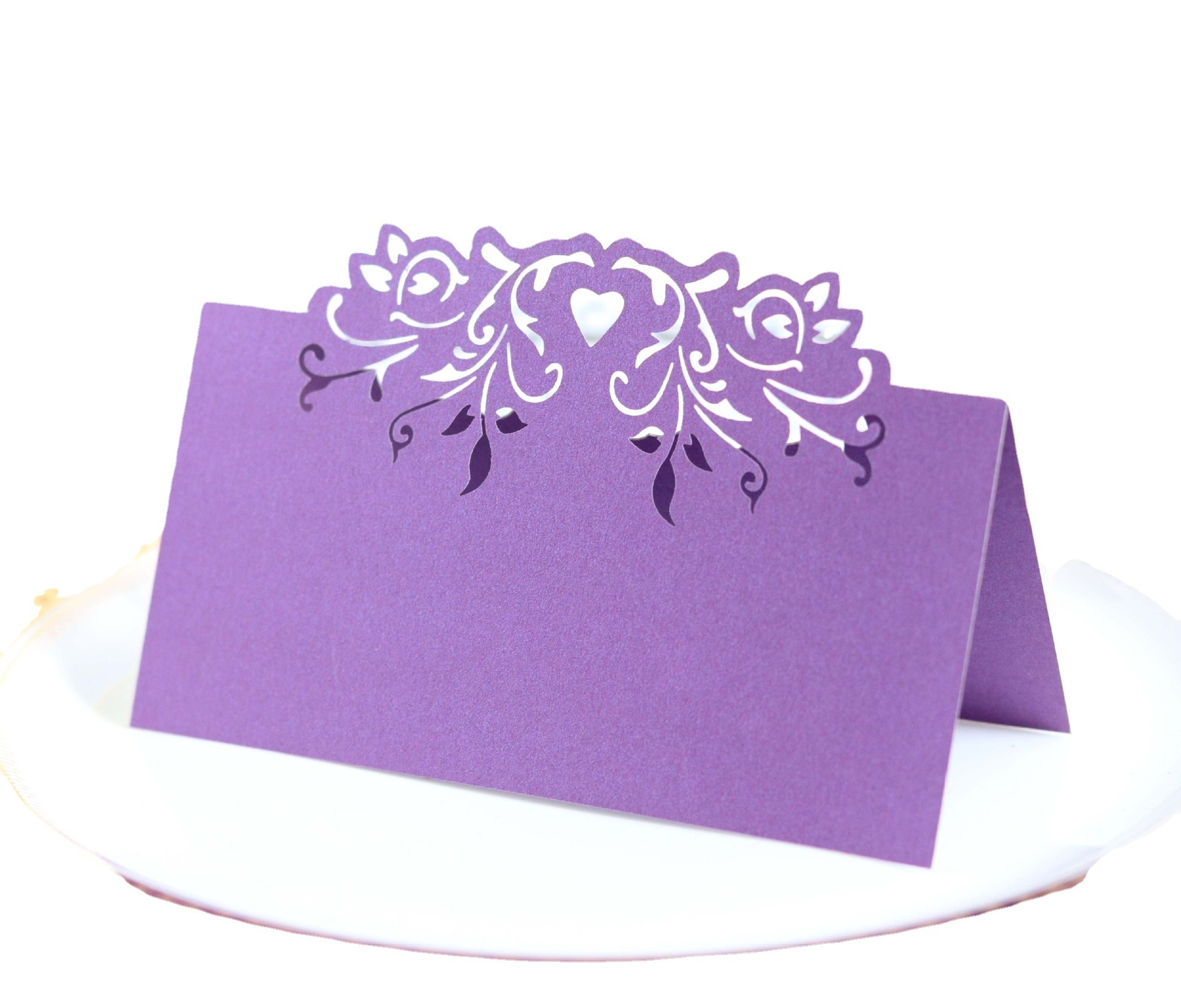 亚马逊婚庆深紫色爱心结婚席位卡 激光镂空姓名桌卡 邀请卡片批发
