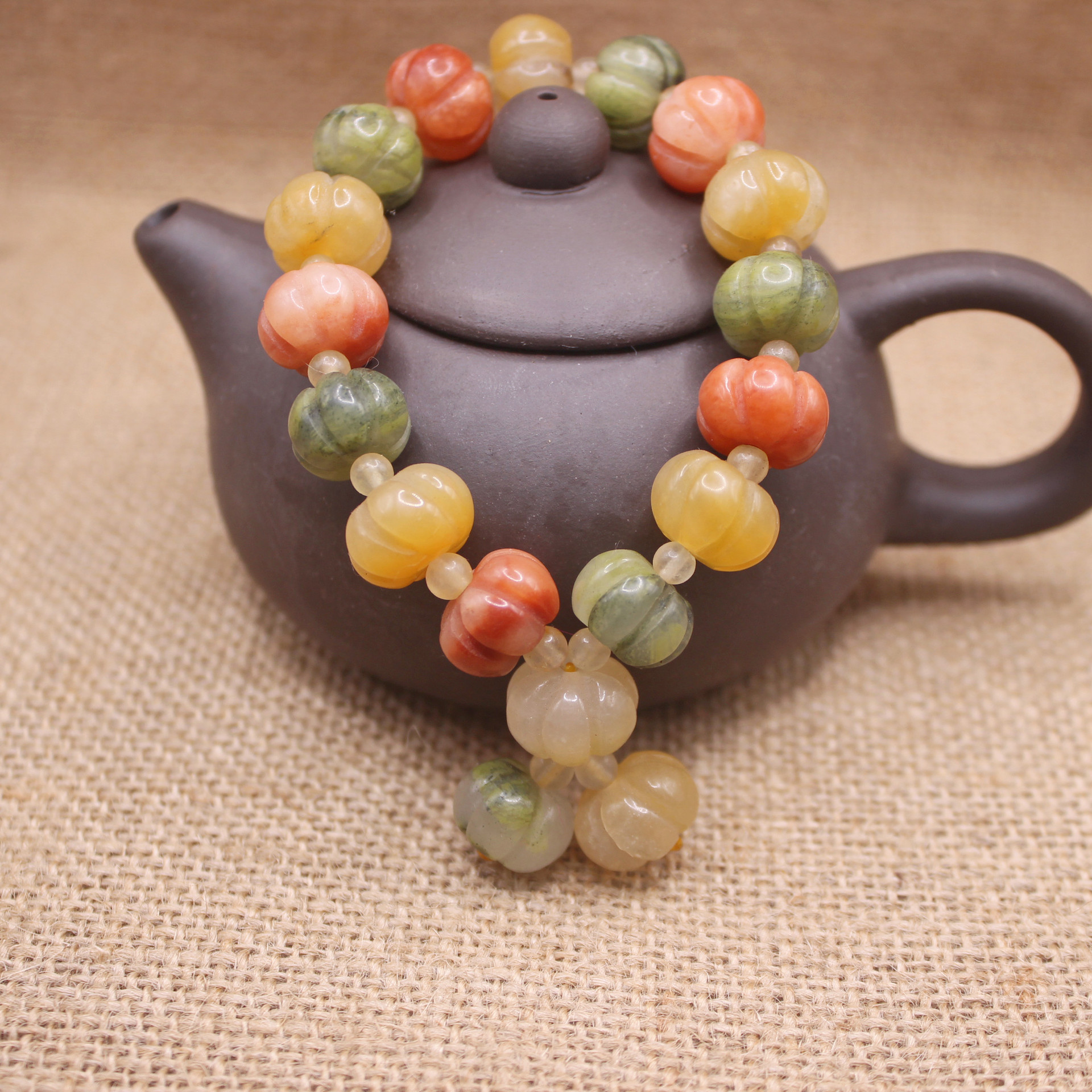 批发戈壁彩玉多彩宝石手串天然新疆金丝玉南瓜女士手链直播货源