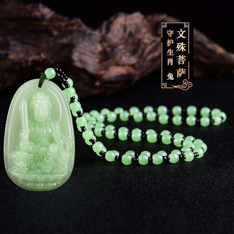 天然水晶小月亮2cm裸石吊坠宝石月牙水晶工艺品装饰饰品配件批发