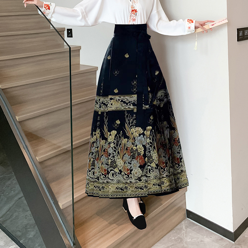 Cross-Border Supply 2024 New Small Short Horse-Face Skirt Hanfu Machine Embroidery Aircraft Sleeve Women's Two-Piece Suit