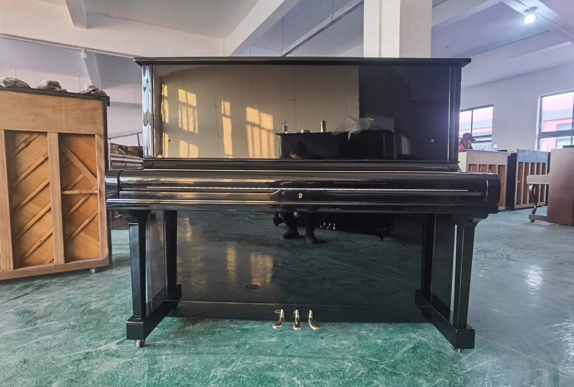 进口二手钢琴家用低价英昌u3立式初学者成人儿童考级练习实木钢琴