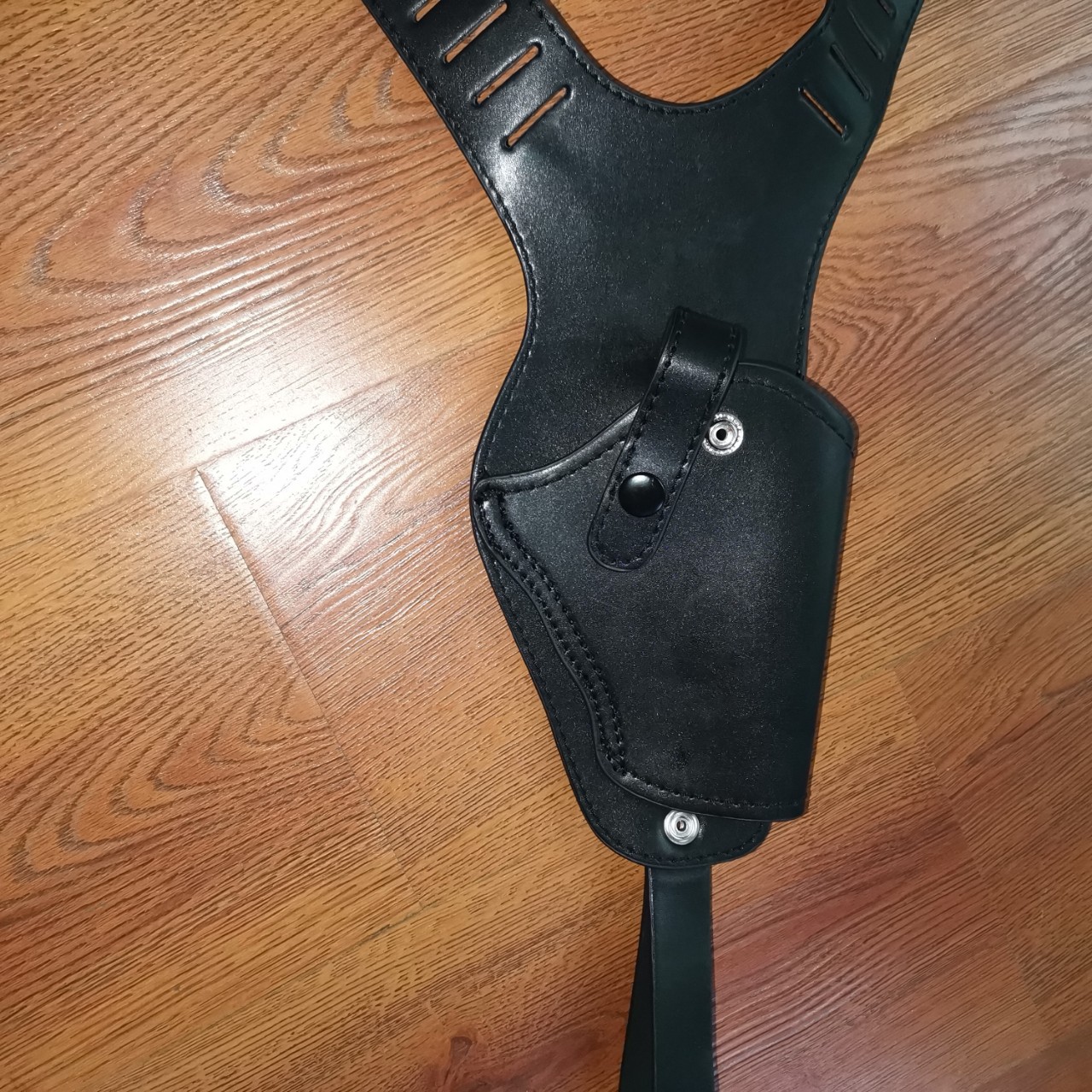 厂家直供腰部腋下牛皮单肩手枪包跨境专供枪套斜背式肩带枪包