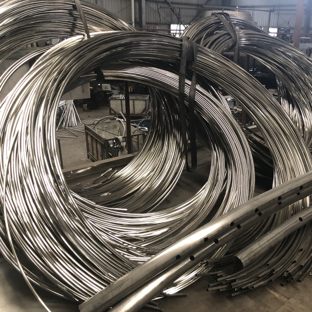 不锈钢方管折弯加工 l型弯管抽芯弯方管折弯加工 数控弯管加工