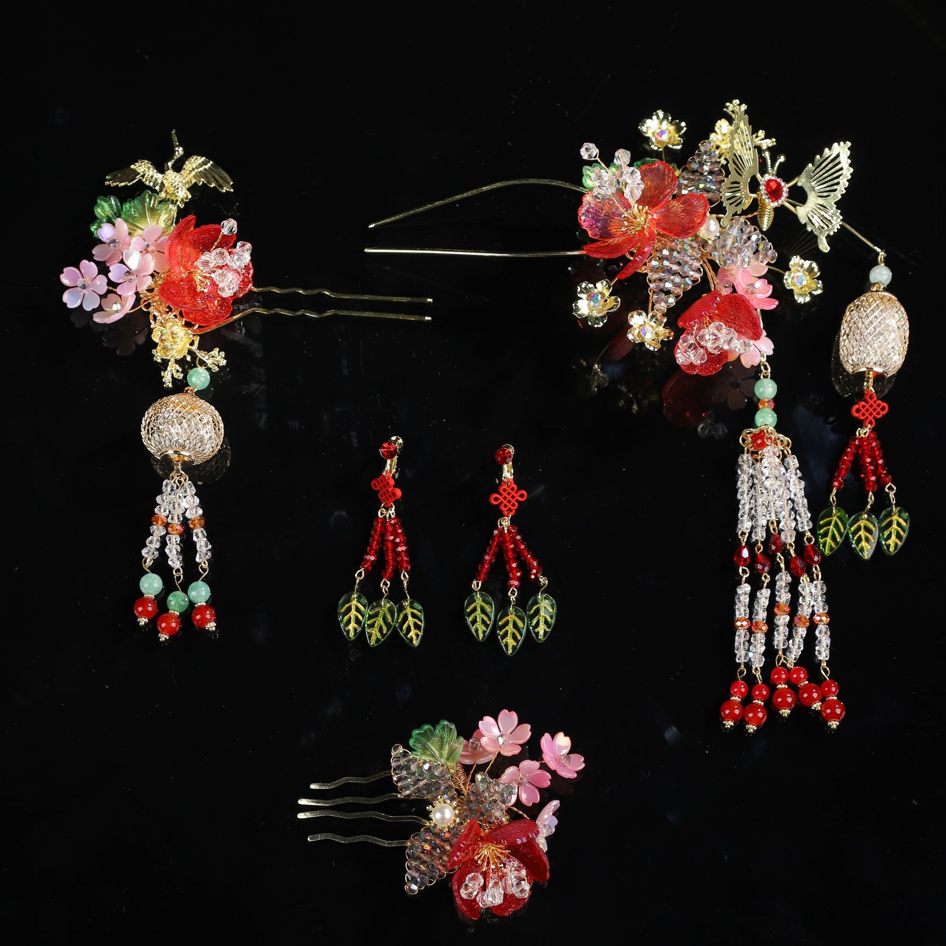 2024款新娘发饰流苏步摇发簪古风超仙发冠发钗高级减龄秀禾服头饰