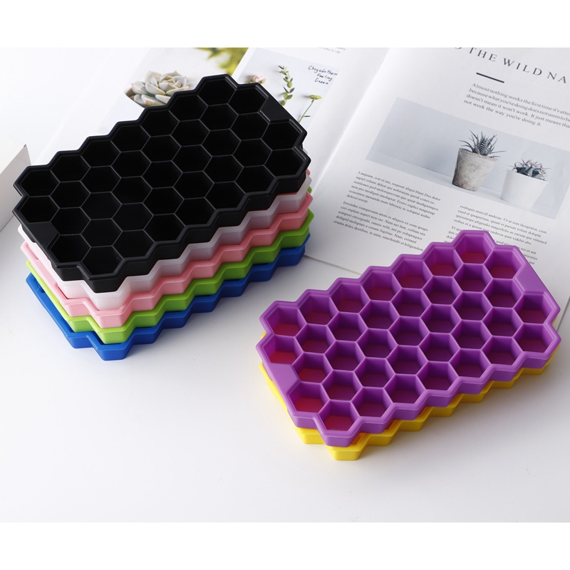 37-Hole Honeycomb Silicone Ice Tray Household Commercial Easy-to-Take Ice Homemade Fruit Ice Cube Ice Mold with Lid Ice Tray